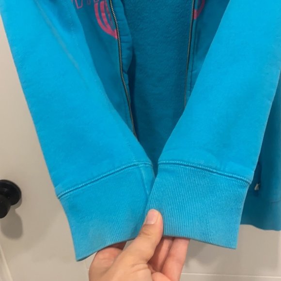 🏁 Aritzia TNA Zip up Whistler special edition hoodie XS - Picture 10 of 11